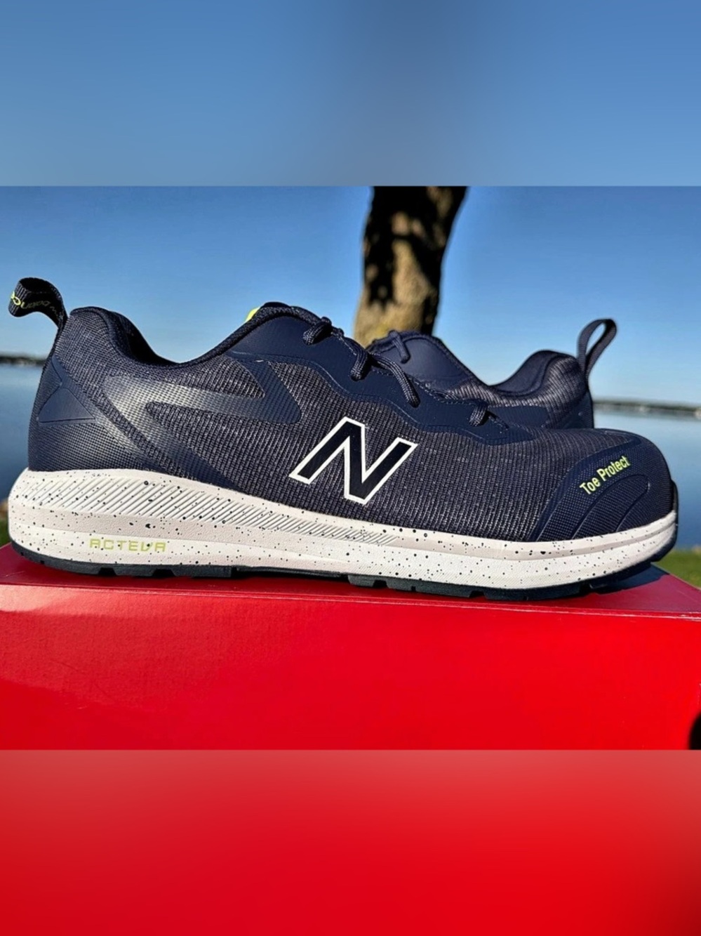 New Balance Logic EPR Men's Blue Athletic Shoes US 9.5 NEW IN BOX